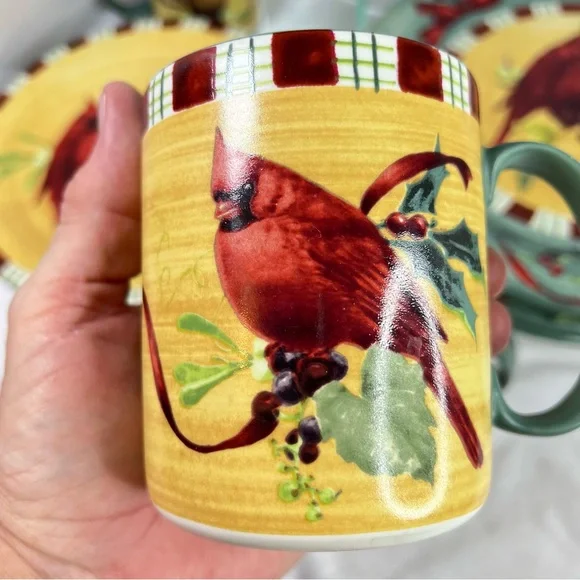 LENOX Winter Greetings Everyday Cardinal 12 pc Dinnerware Set for 4 With Box - Picture 8 of 14